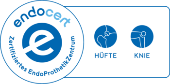 Kreisrundes Siegel von Endocert mit dem Text Zertifiziertes EndoProthetikZentrum und zwei Symbolen mit Text für Knie und Hüfte für die Zertifizierung des Albertinen EndoProthetikZentrums in Hamburg. Kreisrundes Siegel von Endocert mit dem Text Zertifiziertes EndoProthetikZentrum und zwei Symbolen mit Text für Knie und Hüfte für die Zertifizierung des Albertinen EndoProthetikZentrums in Hamburg.