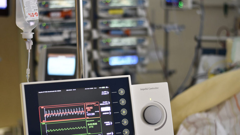 Medizinisches Überwachungsgeräte auf Station, Albertinen Krankenhaus, Hamburg-Schnelsen Medizinisches Überwachungsgeräte auf Station, Albertinen Krankenhaus, Hamburg-Schnelsen