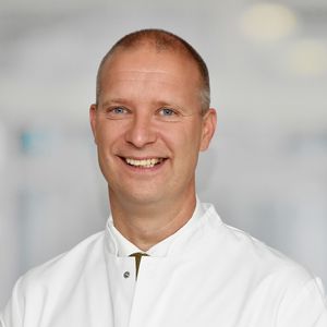 Dr. med. Henrik Zecha Chefarzt Urologie und Uroonkologie - Albertinen Krankenhaus Hamburg Dr. med. Henrik Zecha Chefarzt Urologie und Uroonkologie - Albertinen Krankenhaus Hamburg