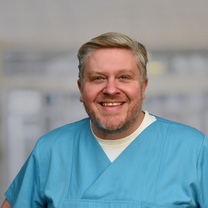  Florian Schulz  Pflegerischer Bereichsleiter, Kardiologisch-internistische Intensivmedizin  - Alberinen Krankenhaus Hamburg